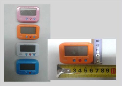 RELOJ A PILAS DIGITAL* PILA COMÚN DOBLE A *