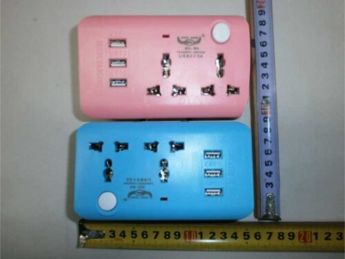 BASE ENCHUFE MULTINORMA C/LUZ DE NOCHE 3 USB