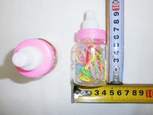 MAMADERA CON GOMITAS Y ACC.PARA EL PELO