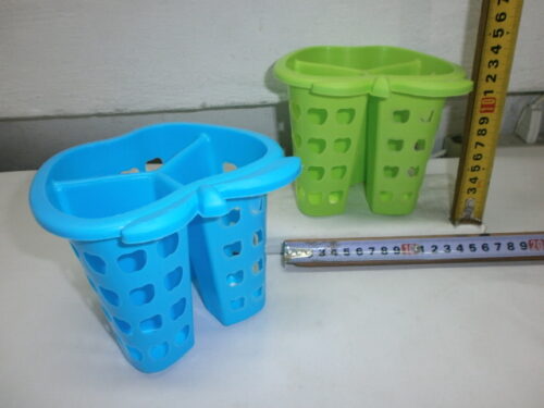 CUBIERTERO PLASTICO CON 3 DIVISIONES