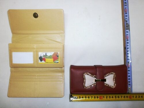 BILLETERA DAMA C/PORTA TARJETAS VARIAS DIVISI