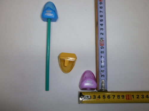 SACAPUNTAS CON TACHITO DE RESIDUOS