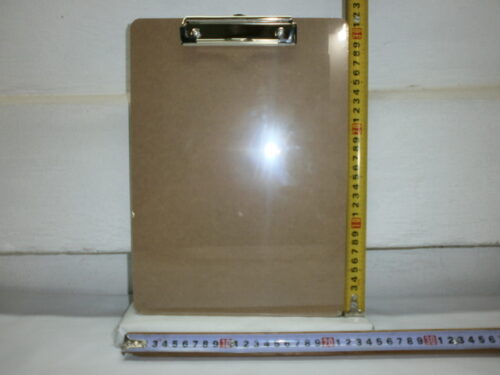 TABLA CON BROCHE PARA ANOTACIONES A4 32CM