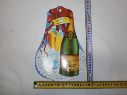 TABLA PICAR PLASTICA CON FORMA DE BOTELLA -