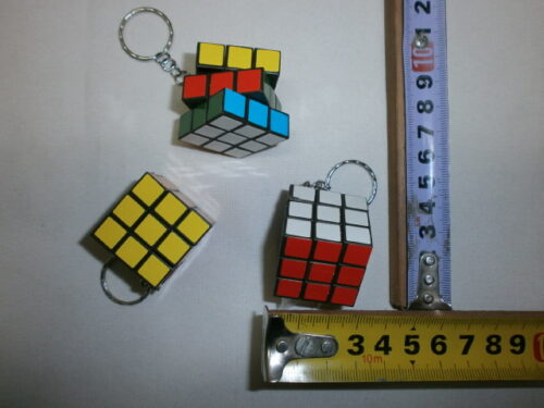 LLAVERO CON CUBO MAGICO DIDACTICO