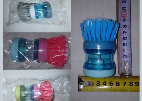 CEPILLO CON DOSIFICADOR DE DETERGENTE