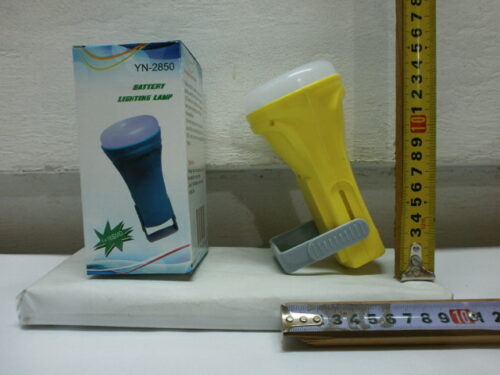 LINTERNA P/CAMPAMENTO C/ZOOM Y APOYO